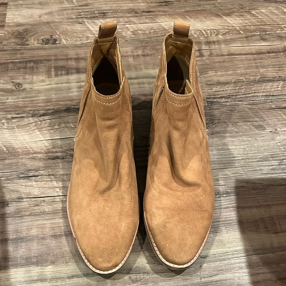 Dolce Vita Booties